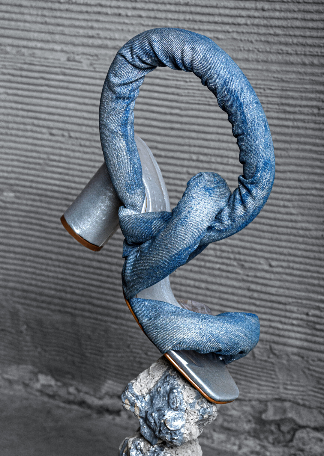 SANDALIA DENIM CURVE BISOU & RICARDO CASTRO